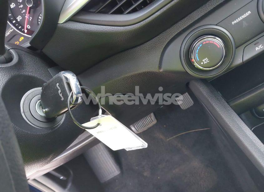 Photo 11 of 2024 Kia Forte LXS (VIN 3KPF24AD2RE770041)