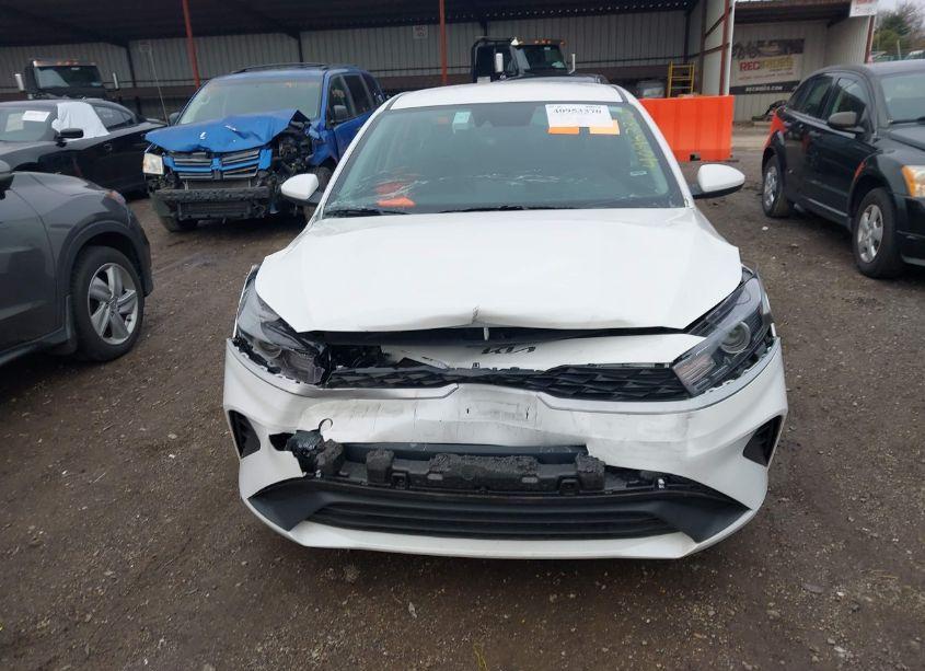 Photo 12 of 2024 Kia Forte LXS (VIN 3KPF24AD2RE770749)