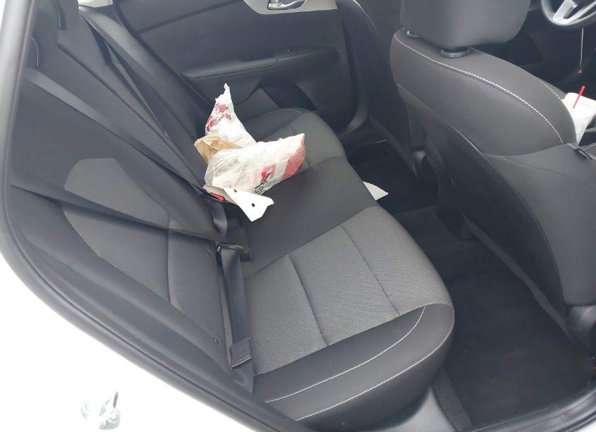 Photo 8 of 2024 Kia Forte LXS (VIN 3KPF24AD2RE770749)