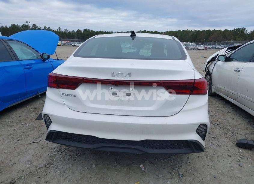 Photo 16 of 2024 Kia Forte LXS (VIN 3KPF24AD2RE788006)