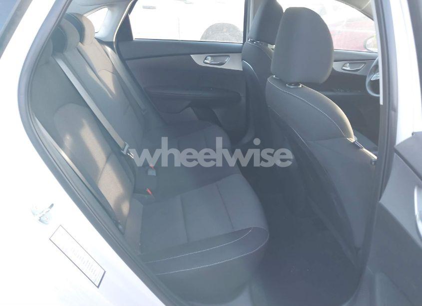 Photo 8 of 2024 Kia Forte LXS (VIN 3KPF24AD2RE792735)
