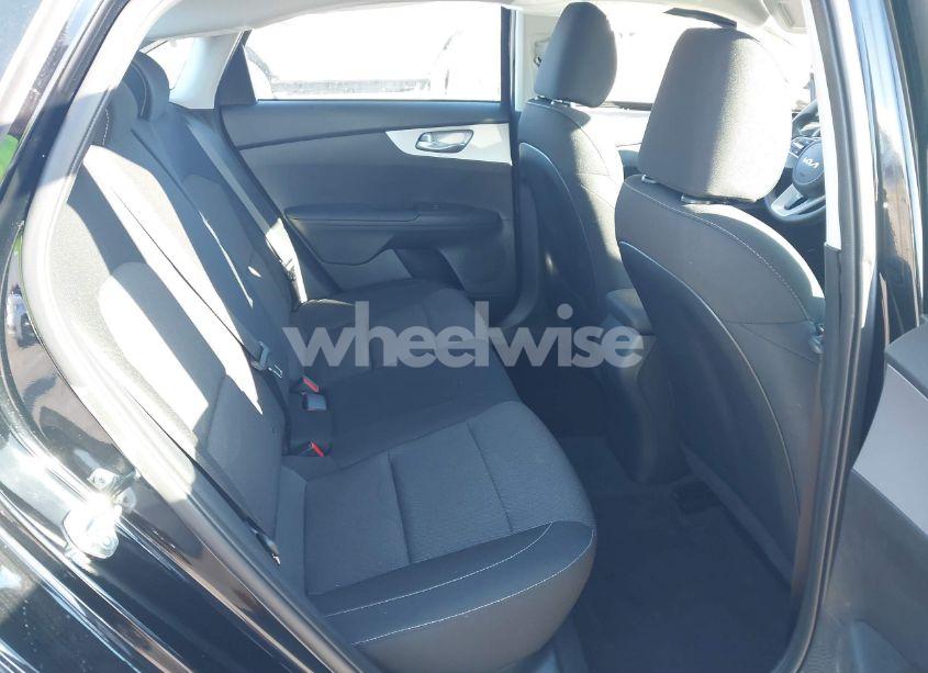 Photo 8 of 2024 Kia Forte LXS (VIN 3KPF24AD2RE801353)