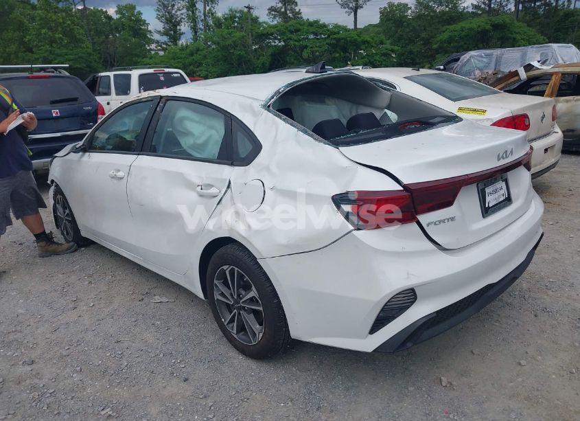 Photo 3 of 2024 Kia Forte LXS (VIN 3KPF24AD2RE827273)