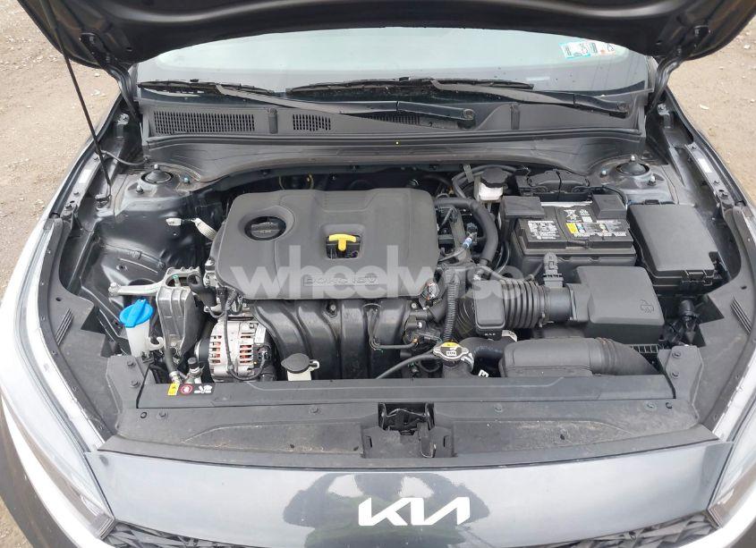 Photo 10 of 2024 Kia Forte LXS (VIN 3KPF24AD2RE834627)