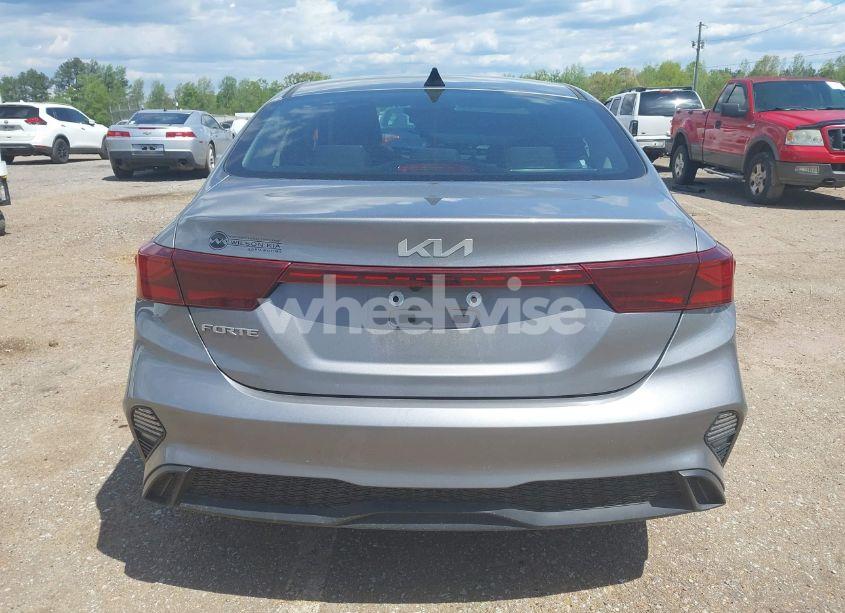 Photo 17 of 2024 Kia Forte LXS (VIN 3KPF24AD2RE841318)