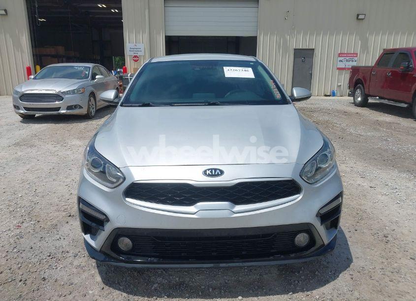 Photo 12 of 2019 Kia Forte LXS (VIN 3KPF24AD3KE008312)