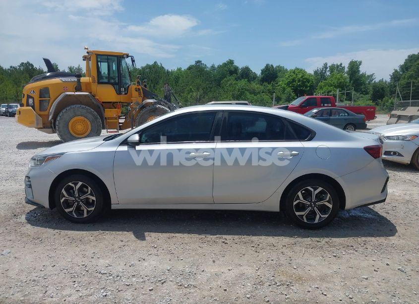 Photo 14 of 2019 Kia Forte LXS (VIN 3KPF24AD3KE008312)