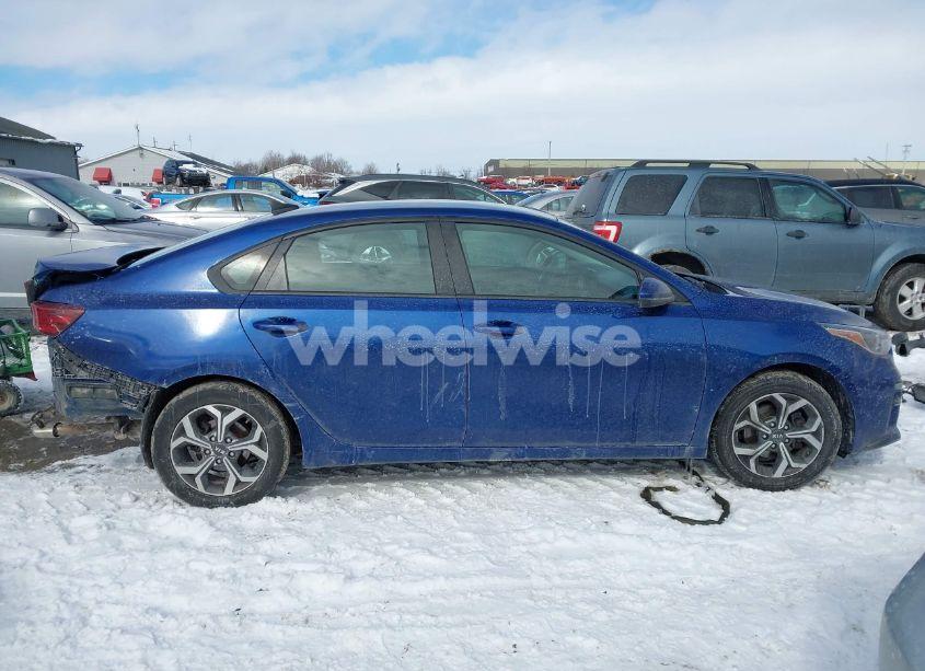 Photo 13 of 2019 Kia Forte LXS (VIN 3KPF24AD3KE023456)