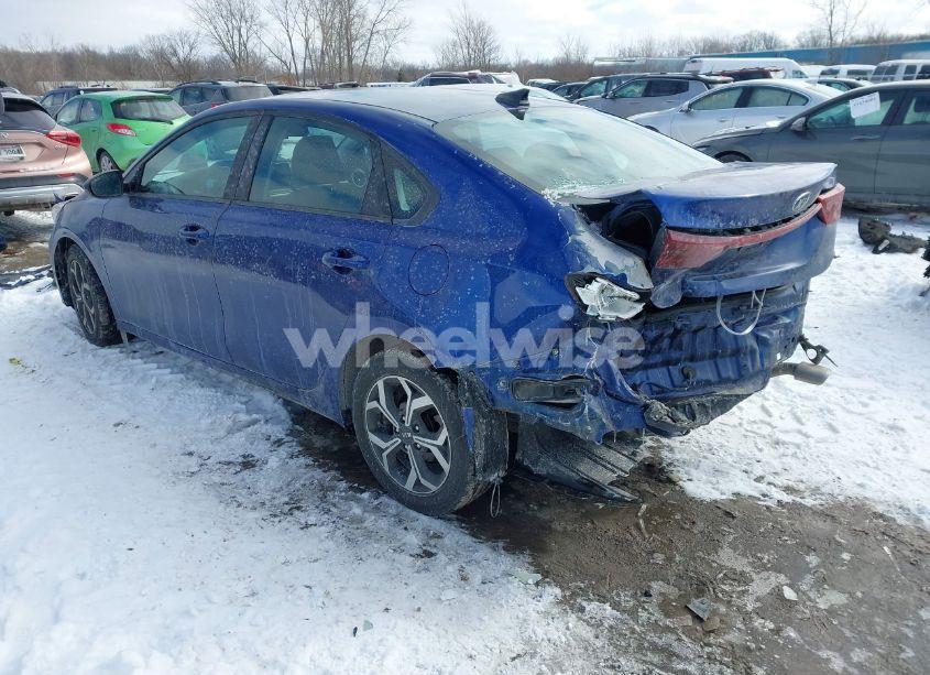 Photo 3 of 2019 Kia Forte LXS (VIN 3KPF24AD3KE023456)