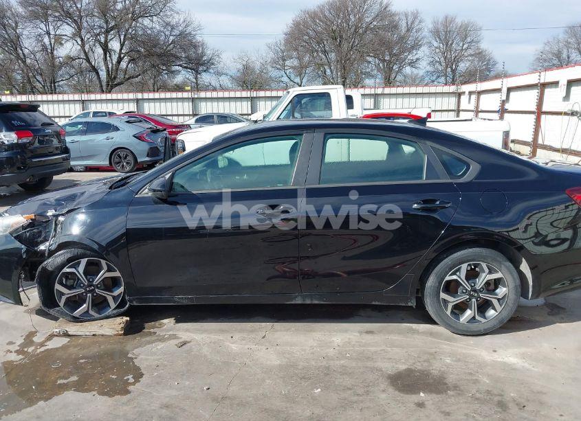 Photo 15 of 2019 Kia Forte LXS (VIN 3KPF24AD3KE024008)