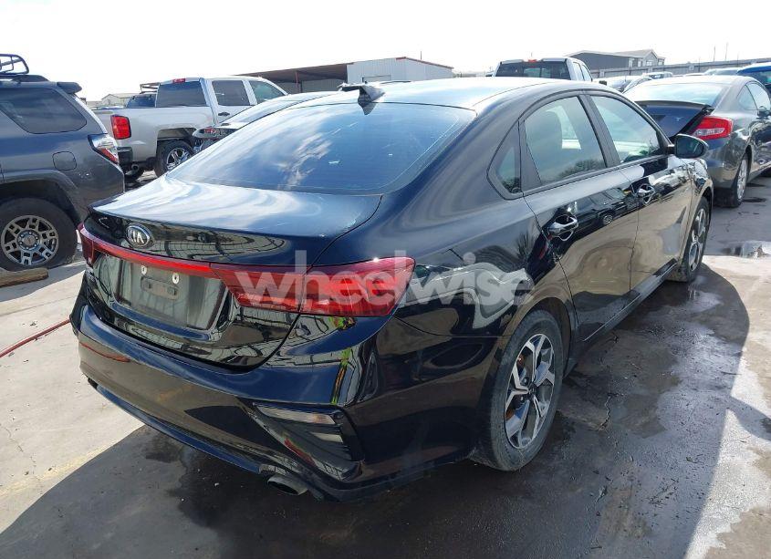 Photo 4 of 2019 Kia Forte LXS (VIN 3KPF24AD3KE024008)