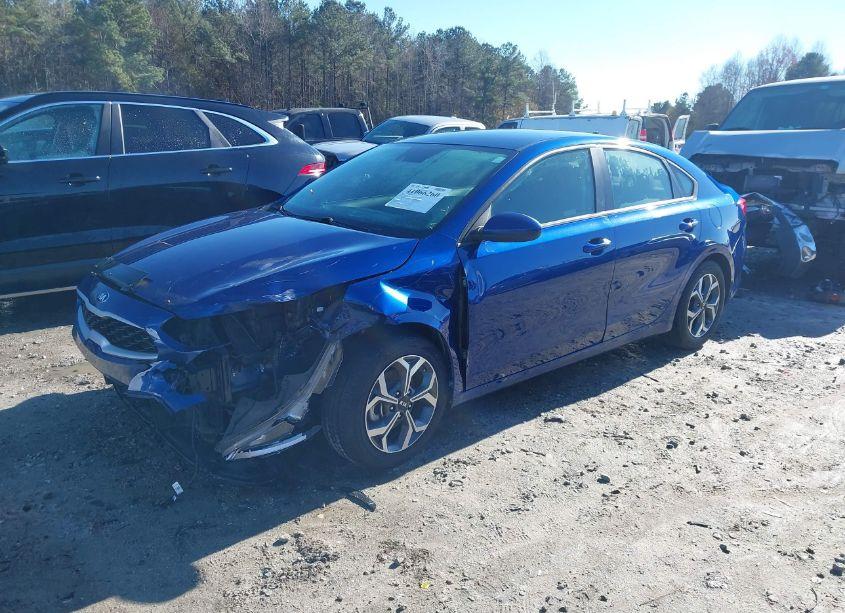 Photo 2 of 2019 Kia Forte LXS (VIN 3KPF24AD3KE050804)