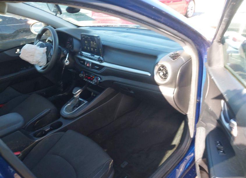 Photo 5 of 2019 Kia Forte LXS (VIN 3KPF24AD3KE050804)