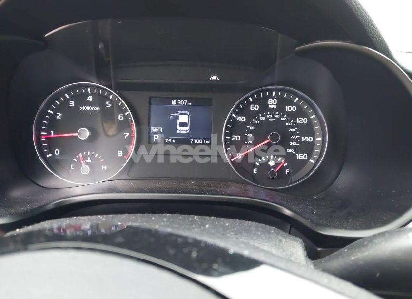 Photo 15 of 2019 Kia Forte LXS (VIN 3KPF24AD3KE052150)