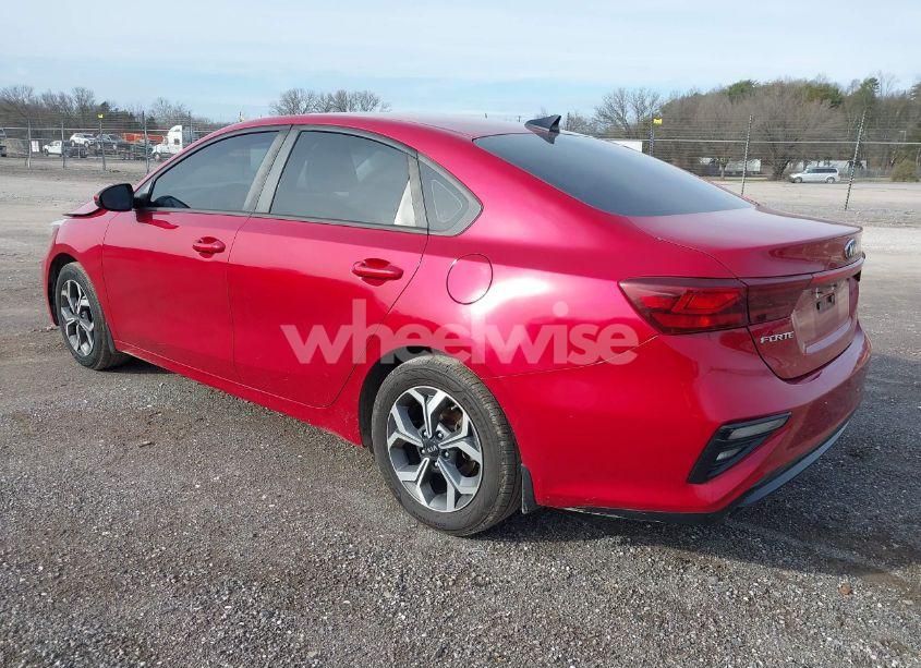 Photo 3 of 2019 Kia Forte LXS (VIN 3KPF24AD3KE053458)