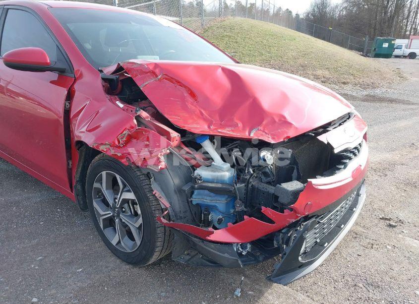 Photo 6 of 2019 Kia Forte LXS (VIN 3KPF24AD3KE053458)