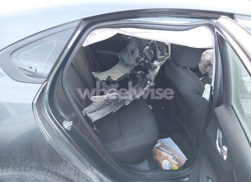 Photo 8 of 2019 Kia Forte FE (VIN 3KPF24AD3KE079994)