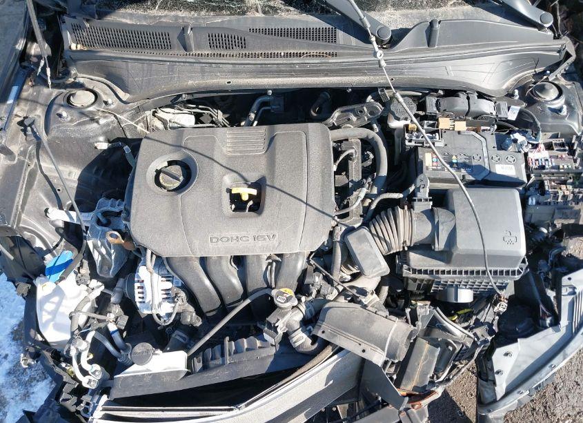 Photo 10 of 2019 Kia Forte LXS (VIN 3KPF24AD3KE103792)