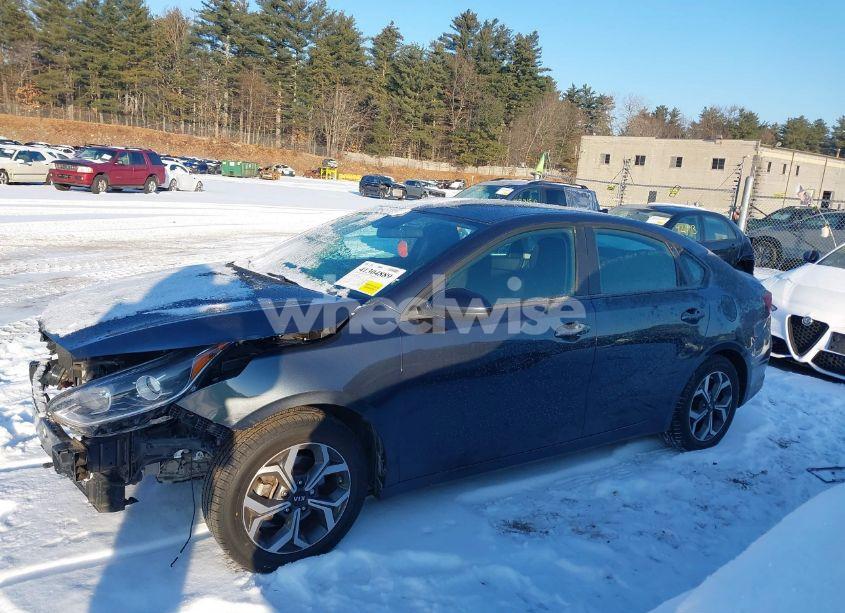 Photo 15 of 2019 Kia Forte LXS (VIN 3KPF24AD3KE106949)