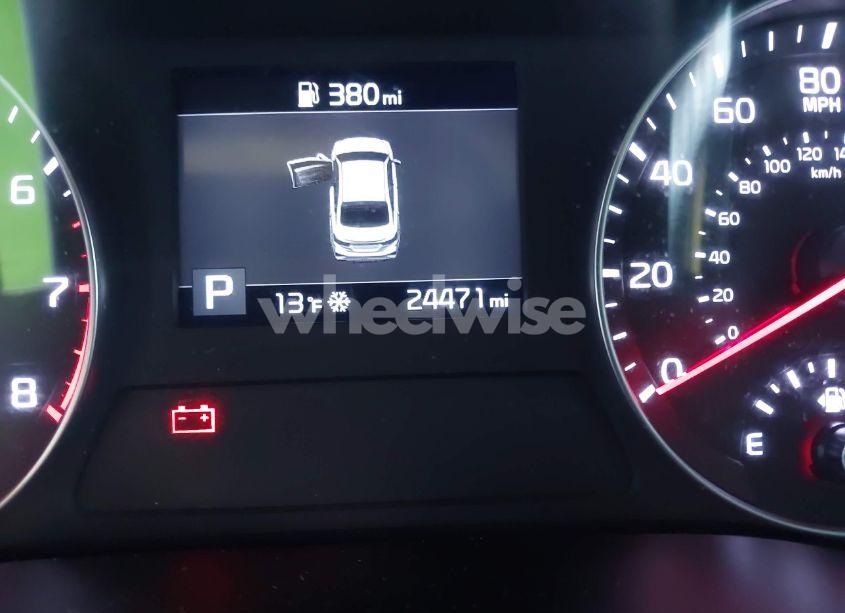 Photo 16 of 2019 Kia Forte LXS (VIN 3KPF24AD3KE106949)