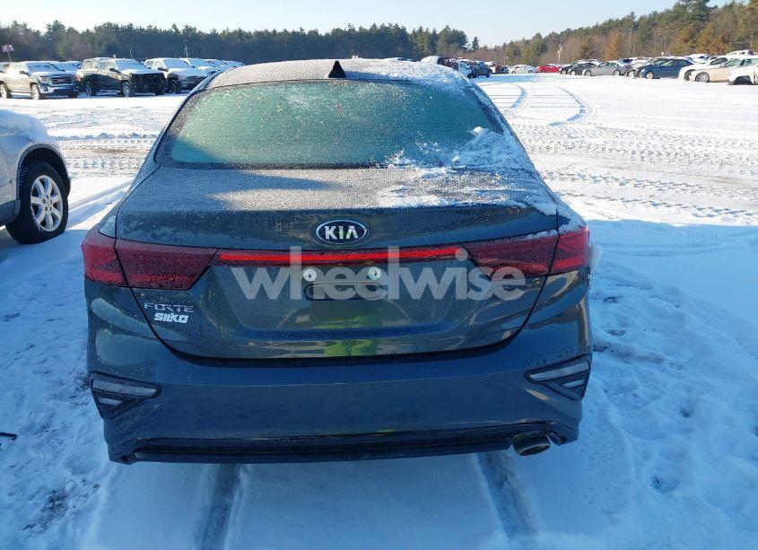 Photo 17 of 2019 Kia Forte LXS (VIN 3KPF24AD3KE106949)