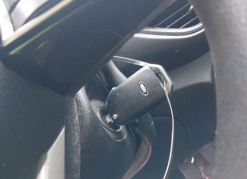 Photo 11 of 2019 Kia Forte LXS (VIN 3KPF24AD3KE111262)