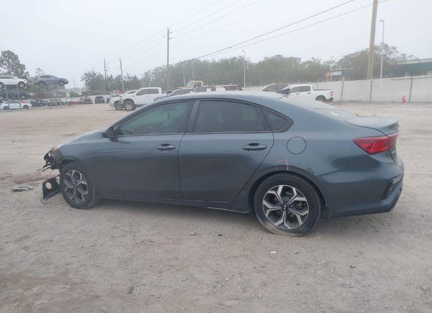 Photo 15 of 2019 Kia Forte LXS (VIN 3KPF24AD3KE111262)