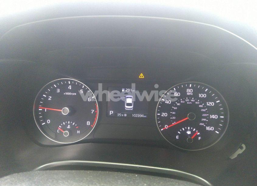 Photo 7 of 2019 Kia Forte LXS (VIN 3KPF24AD3KE113013)