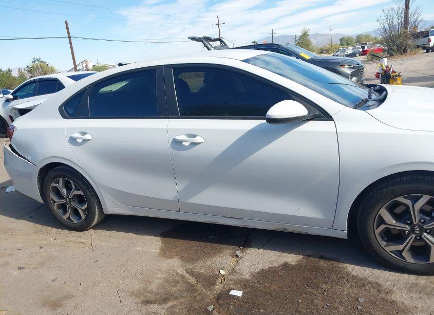 Photo 13 of 2020 Kia Forte LXS (VIN 3KPF24AD3LE185007)
