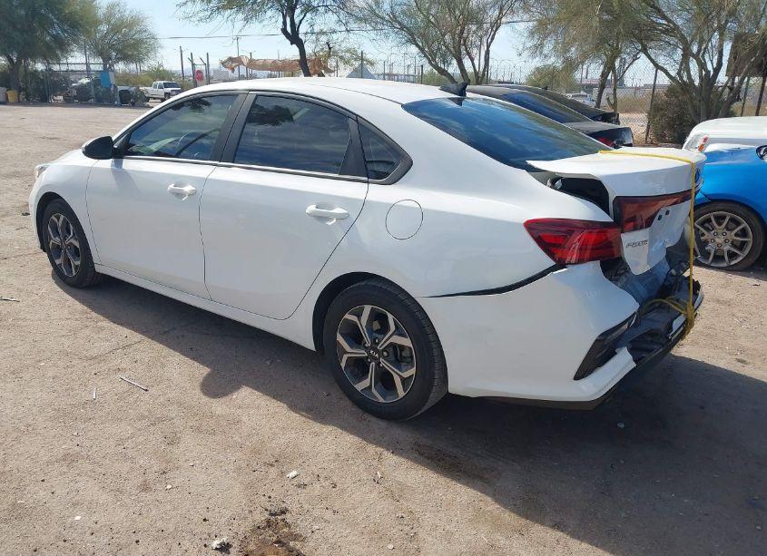 Photo 3 of 2020 Kia Forte LXS (VIN 3KPF24AD3LE185007)