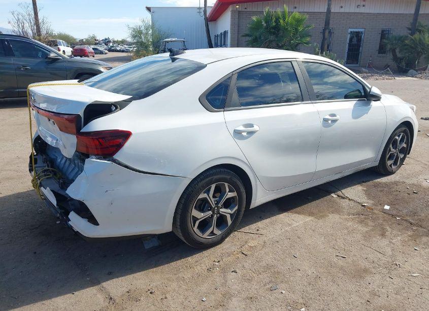 Photo 4 of 2020 Kia Forte LXS (VIN 3KPF24AD3LE185007)