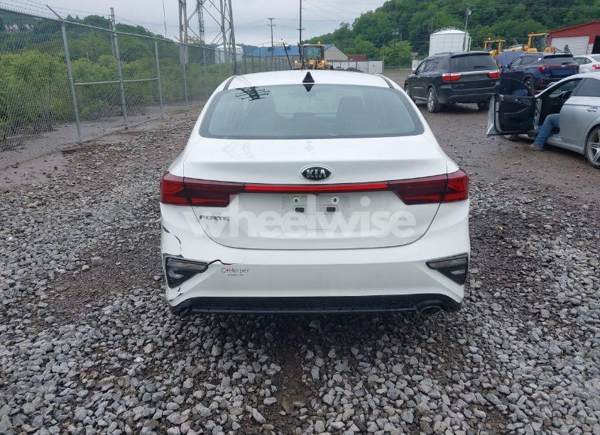 Photo 16 of 2020 Kia Forte LXS (VIN 3KPF24AD3LE194032)