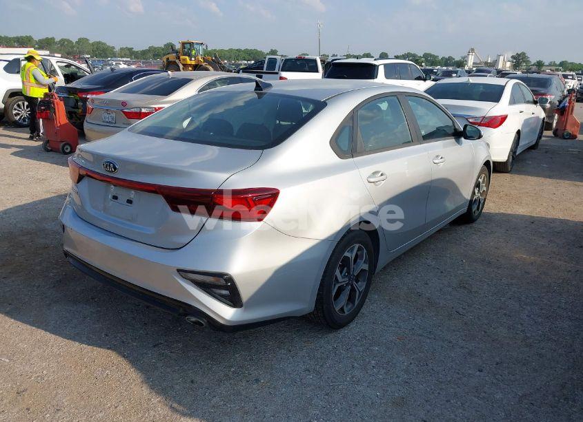Photo 4 of 2020 Kia Forte LXS (VIN 3KPF24AD3LE212819)