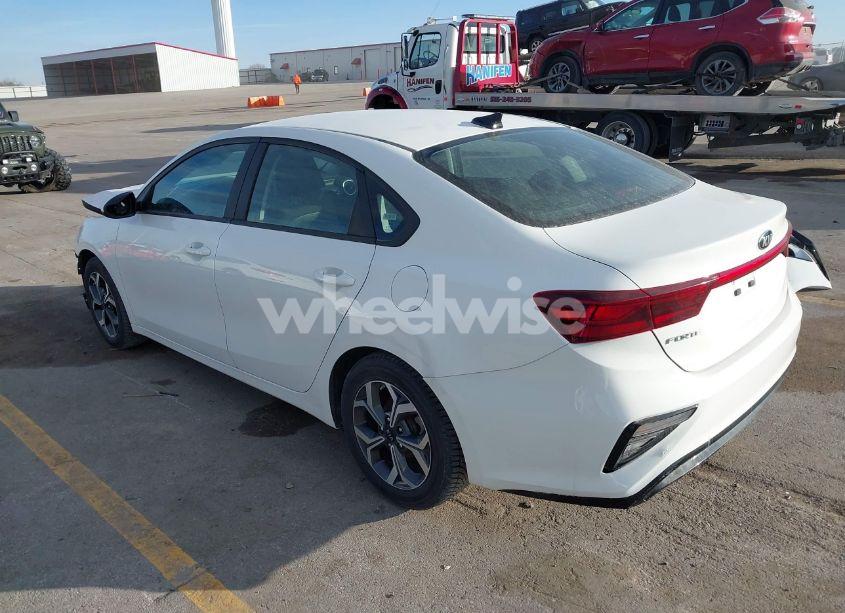 Photo 3 of 2020 Kia Forte (VIN 3KPF24AD3LE213355)