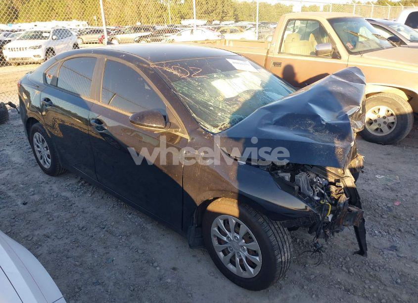 Photo 12 of 2020 Kia Forte FE (VIN 3KPF24AD3LE221732)