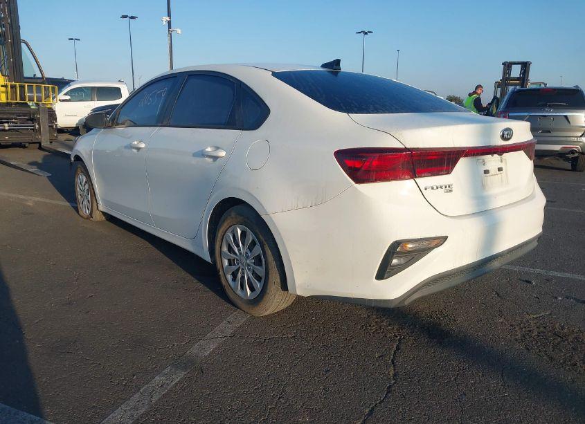 Photo 3 of 2020 Kia Forte FE (VIN 3KPF24AD3LE235792)