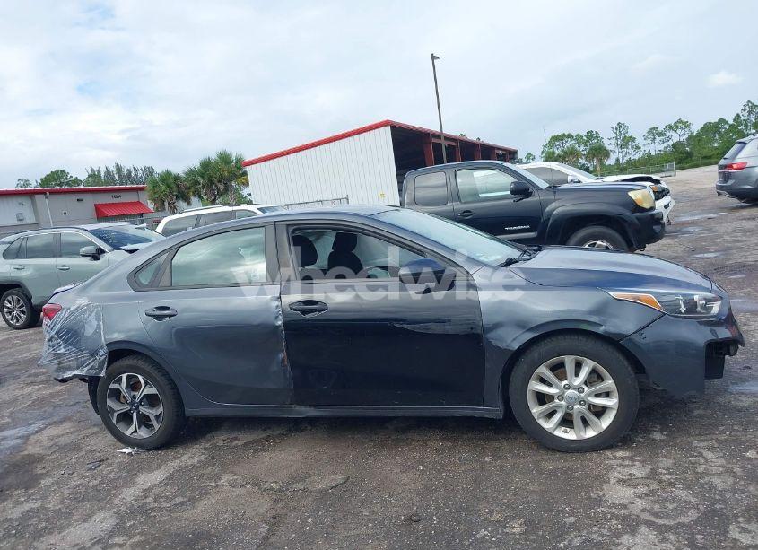 Photo 14 of 2020 Kia Forte LXS (VIN 3KPF24AD3LE240278)