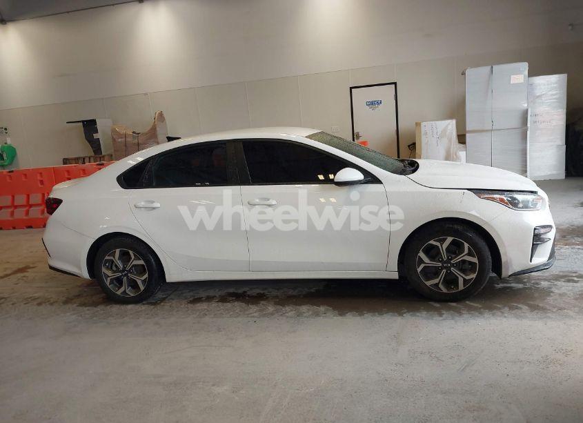Photo 13 of 2020 Kia Forte LXS (VIN 3KPF24AD3LE243519)
