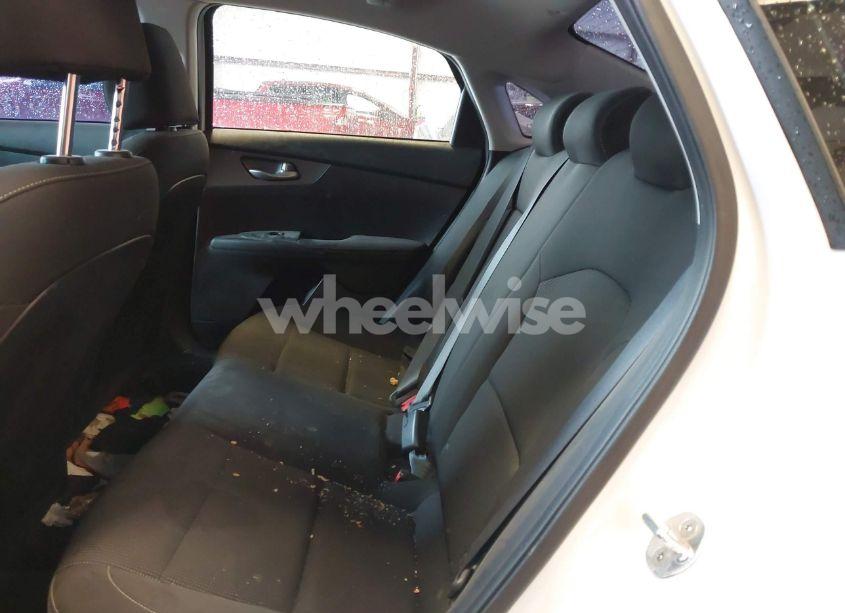 Photo 8 of 2020 Kia Forte LXS (VIN 3KPF24AD3LE243519)