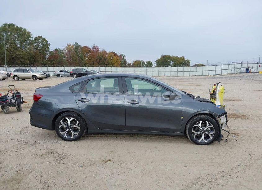 Photo 14 of 2020 Kia Forte LXS (VIN 3KPF24AD3LE246369)