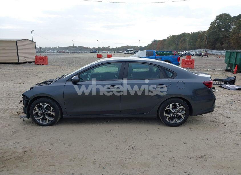 Photo 15 of 2020 Kia Forte LXS (VIN 3KPF24AD3LE246369)
