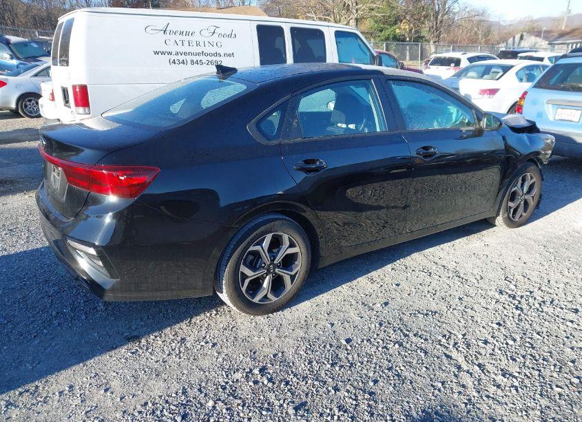 Photo 4 of 2020 Kia Forte LXS (VIN 3KPF24AD3LE246498)