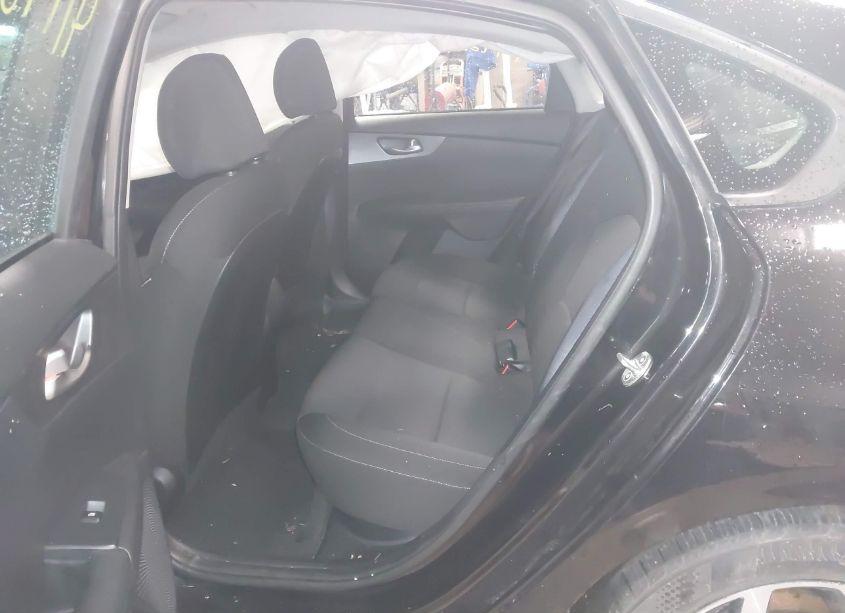 Photo 8 of 2020 Kia Forte LXS (VIN 3KPF24AD3LE260241)