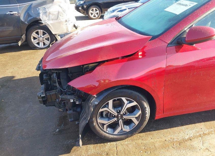 Photo 6 of 2021 Kia Forte LXS (VIN 3KPF24AD3ME284282)