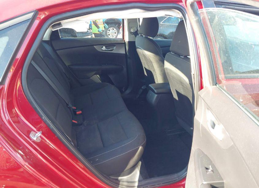 Photo 8 of 2021 Kia Forte LXS (VIN 3KPF24AD3ME284282)