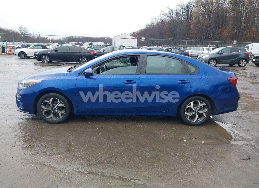 Photo 13 of 2021 Kia Forte LXS (VIN 3KPF24AD3ME284993)