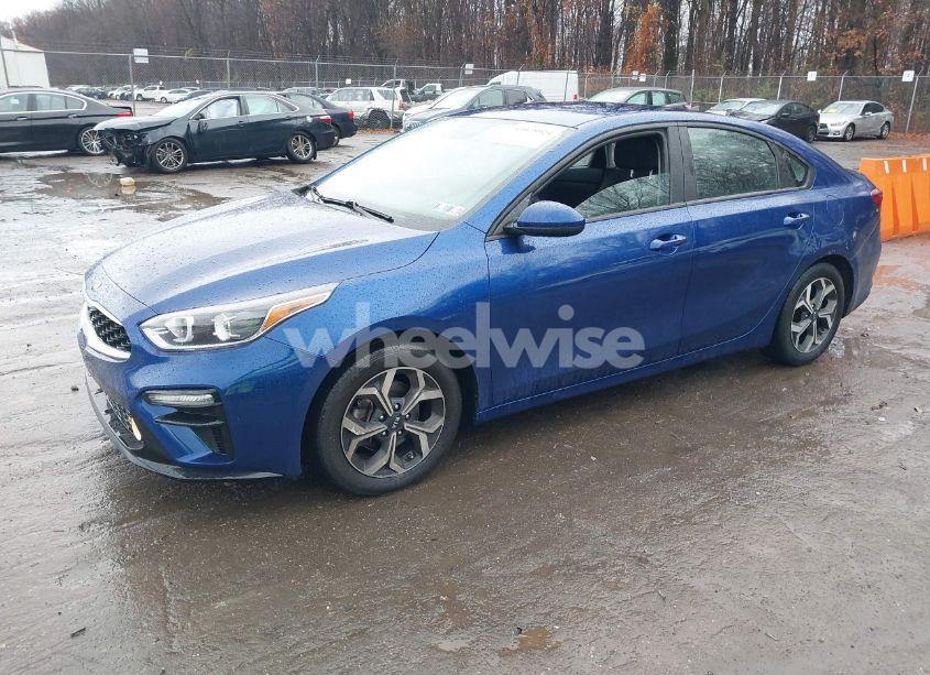 Photo 2 of 2021 Kia Forte LXS (VIN 3KPF24AD3ME284993)
