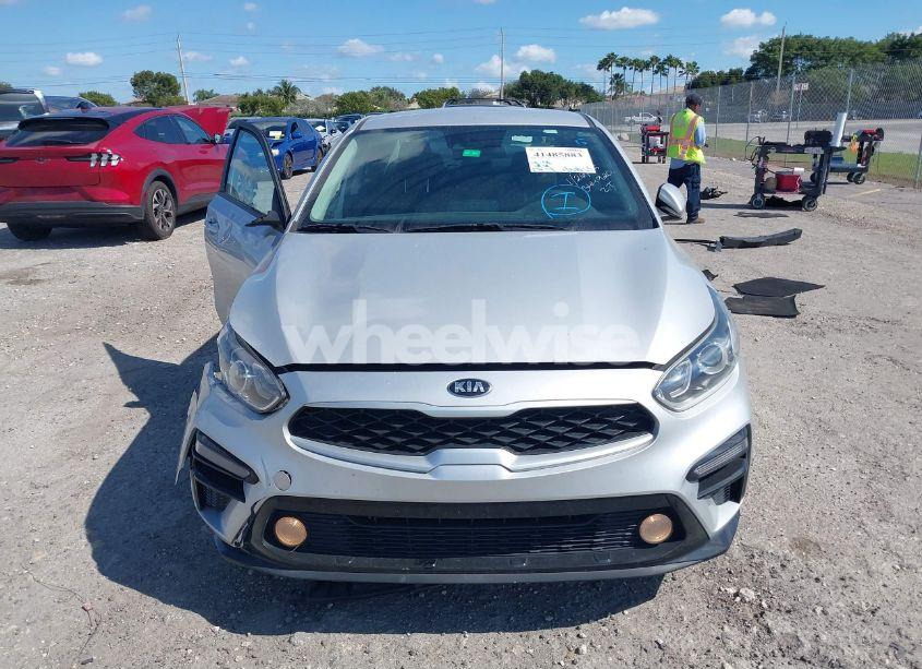 Photo 12 of 2021 Kia Forte LXS (VIN 3KPF24AD3ME344920)