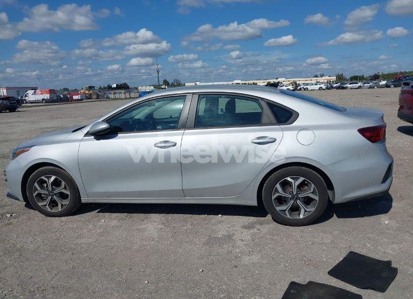 Photo 14 of 2021 Kia Forte LXS (VIN 3KPF24AD3ME344920)