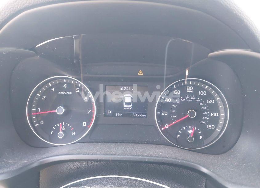 Photo 7 of 2021 Kia Forte LXS (VIN 3KPF24AD3ME344920)